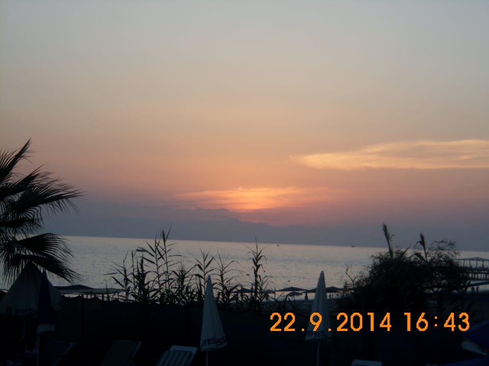 Sonnenuntergang Adora Calma Beach Hotel