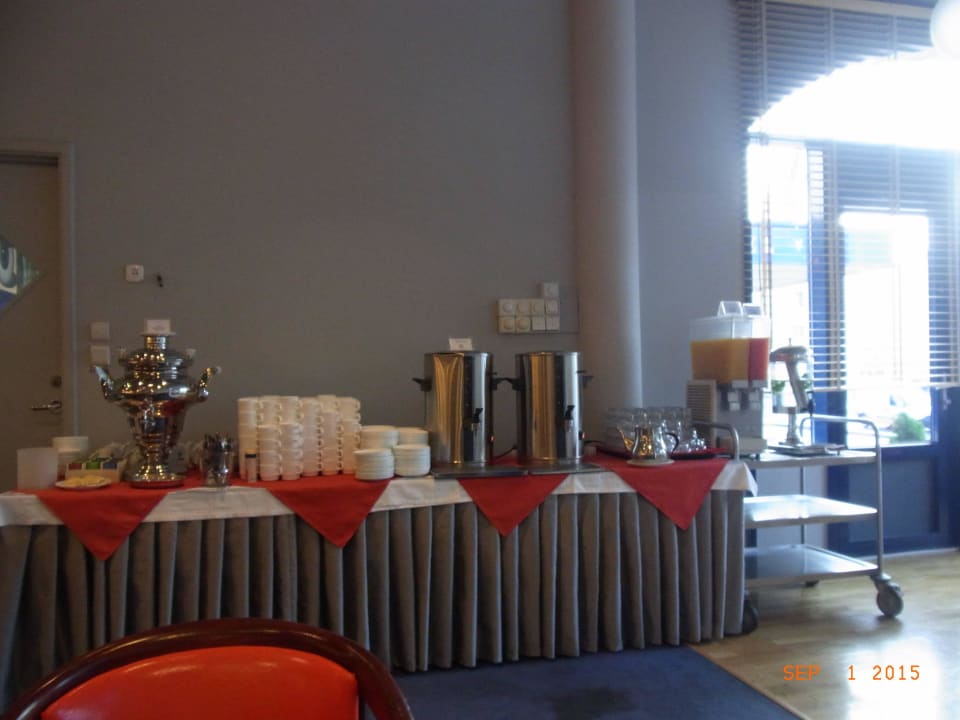 Frühstückbüffet Hotel New Skanpol