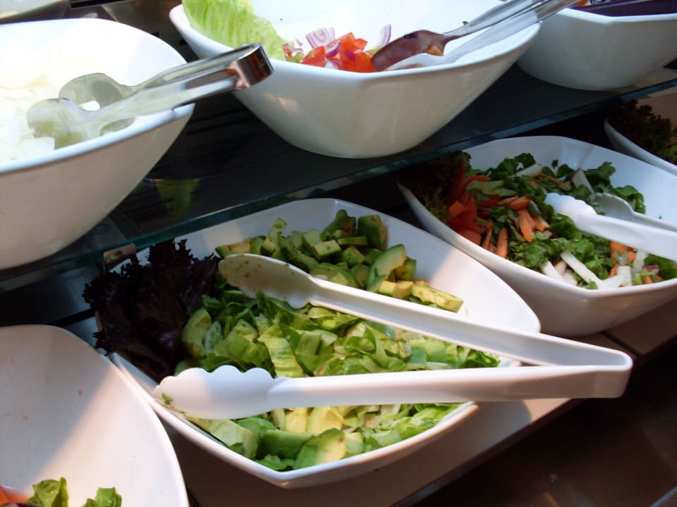 Viele verschiedene Kräuter und Salate Sentido Trendy Verbena Beach