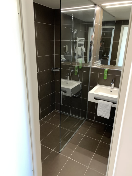 Zimmer JUFA Hotel Hamburg HafenCity