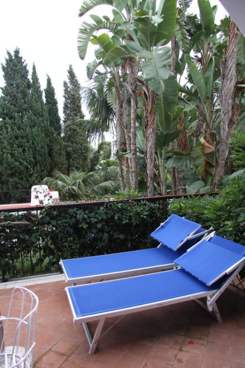 Терраса Hotel Il Moresco Terme