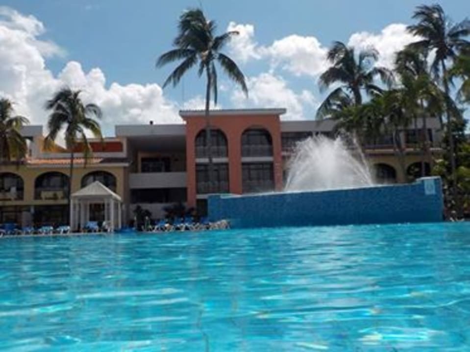 Pool Hotel Roc Barlovento