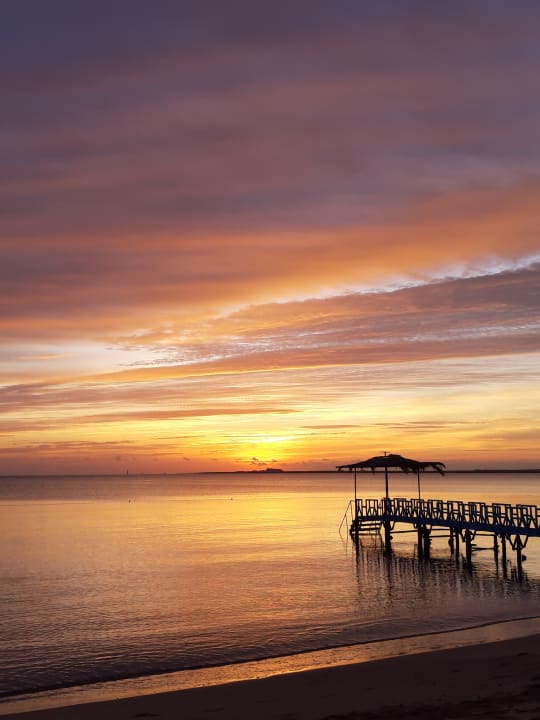 Strand Menaville Safaga