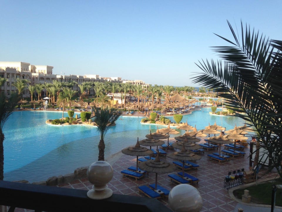 Blick von der Terrasse Pickalbatros Palace Resort
