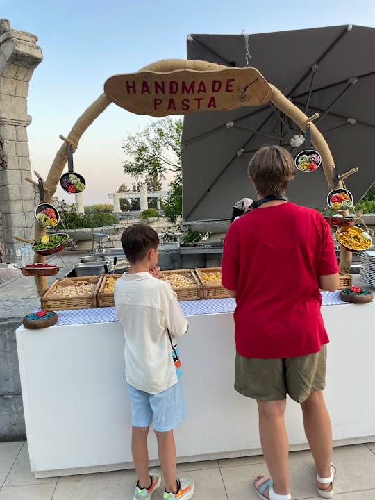 Gastro Xanadu Resort Hotel