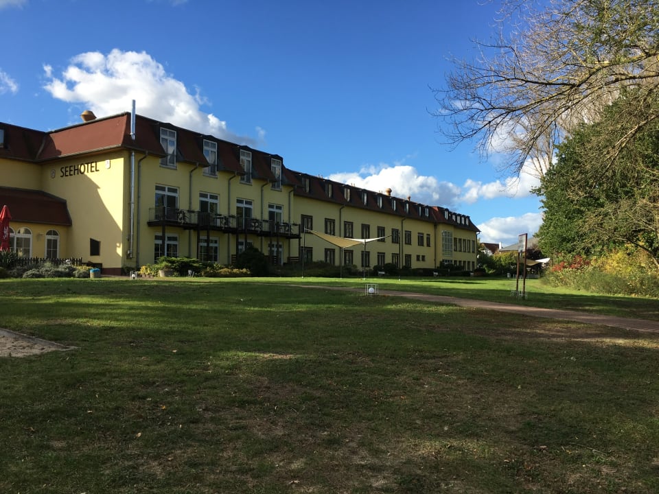 Außenansicht Seehotel Brandenburg a.d. Havel