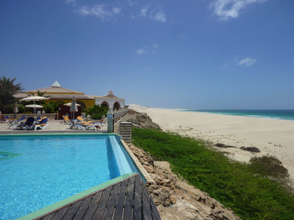 Pool mit Strandaussicht VOI Praia De Chaves Resort