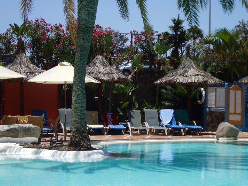 Poolliegen Corallium Beach by Lopesan Hotels - Adults only