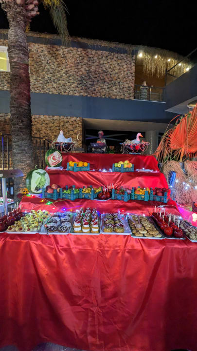 Gastro Dream World Palace Hotel