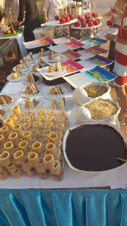 Gastro Quattro Beach Spa & Resort