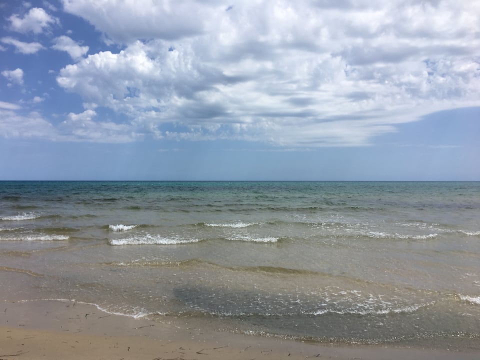 Strand Hotel Nesrine