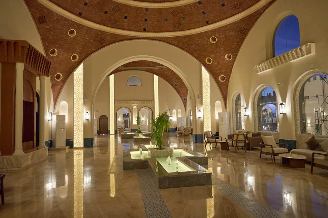 Lobby Diamond Beach by Pearl Resort