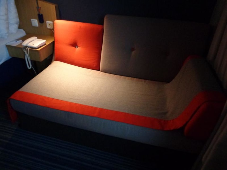 Zimmer Holiday Inn Express Frankfurt - Airport