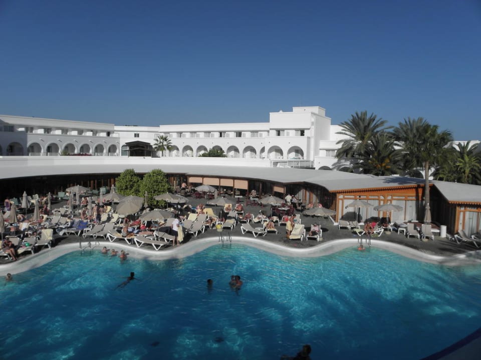 Hauptpool Relaxia Olivina