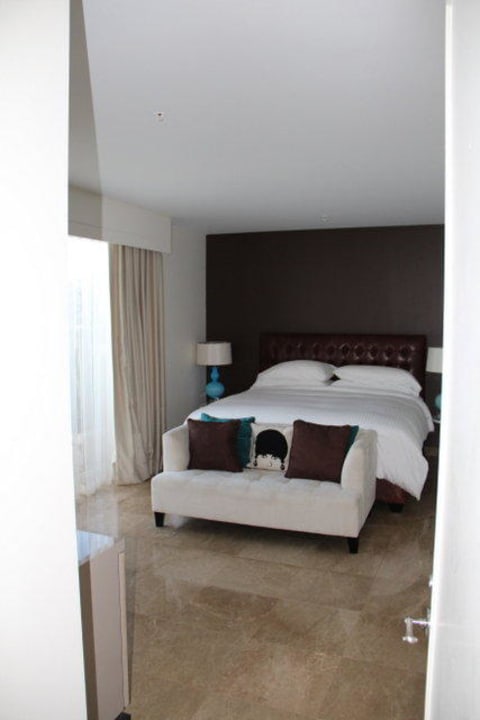 Schlafzimmer 2 Hotel The Atlantic Resort & Spa