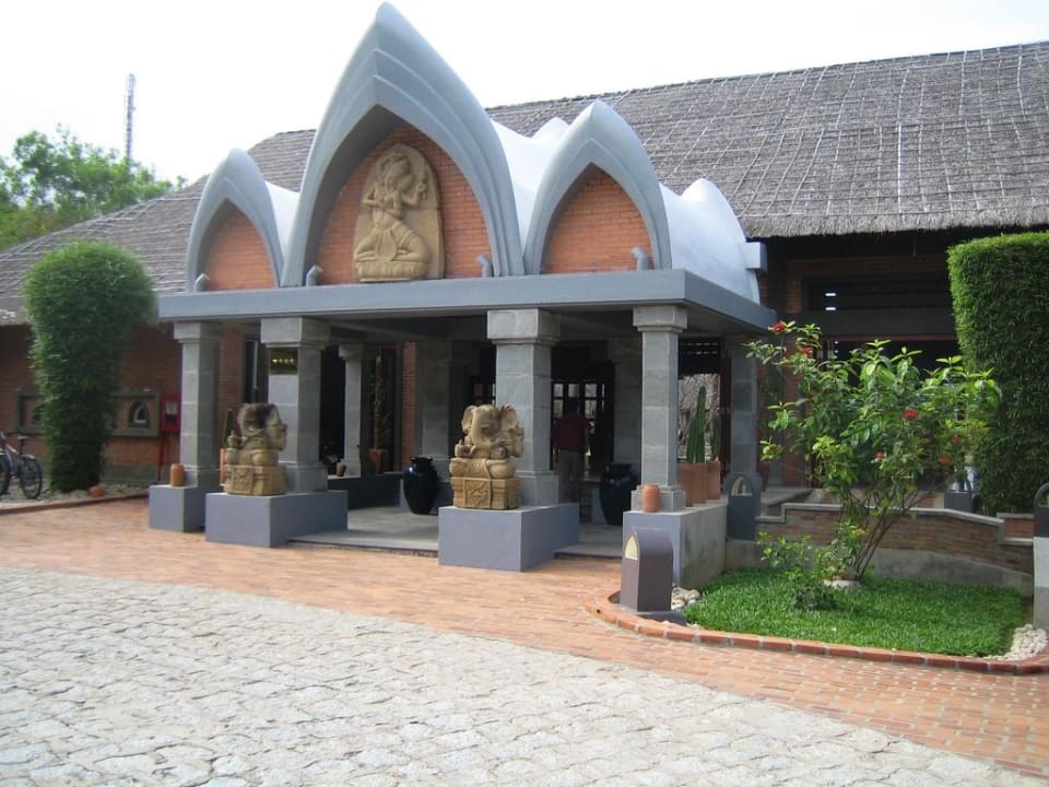 Eingangsbereich AVANI Quy Nhon Resort & Spa