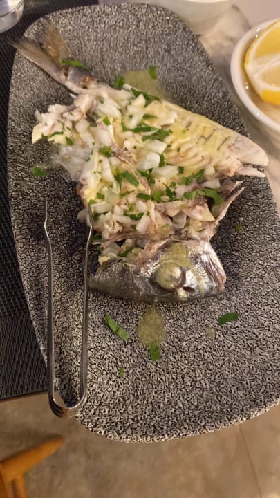 Gastro Crystal Springs Beach Hotel