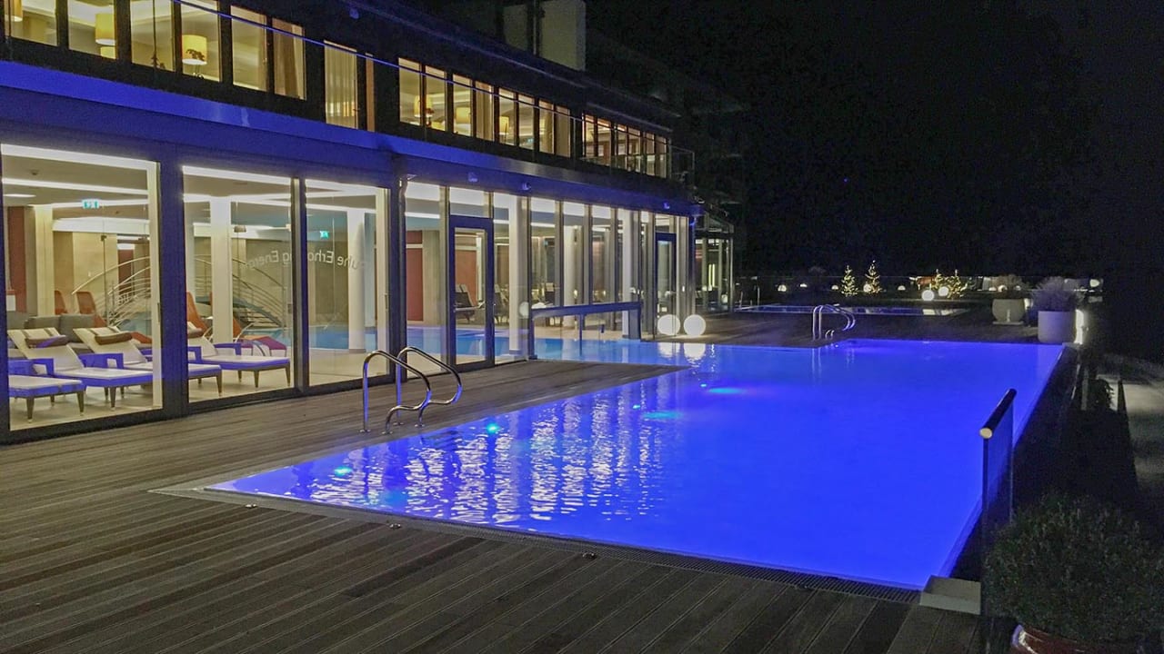 Pool Dorfhotel Fasching