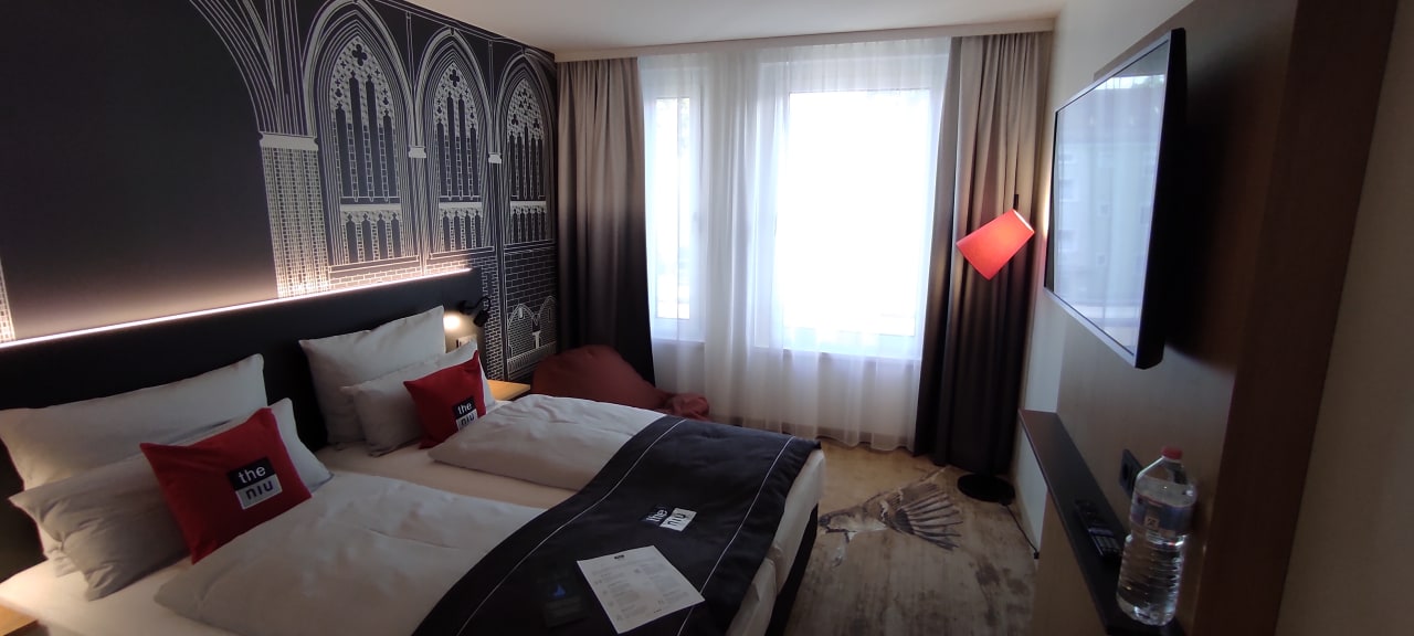 Zimmer Holiday Inn - the niu, Sparrow Regensburg