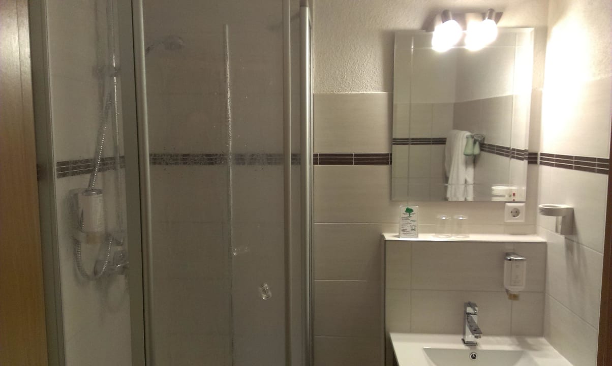 Duschkabine_01 Hotel Europa Kehl