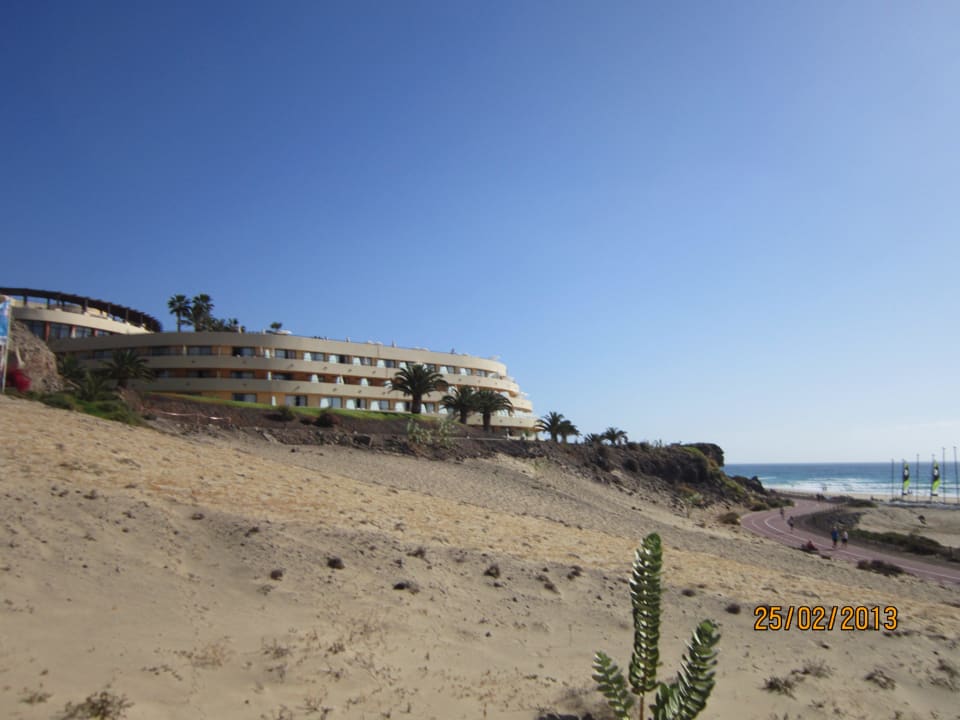 Außenansicht von Strand zum Hotel Iberostar Selection Fuerteventura Palace