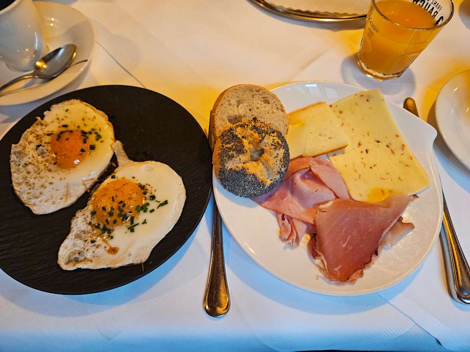 Gastro Hotel Holzapfel