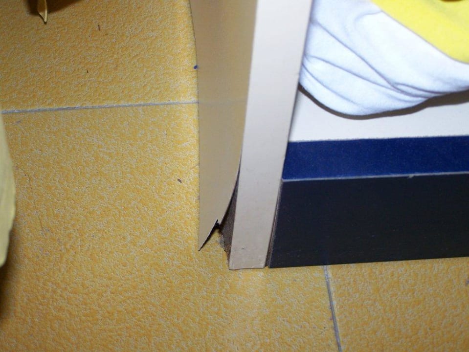 Defektes Bett Azzurro Villaggio