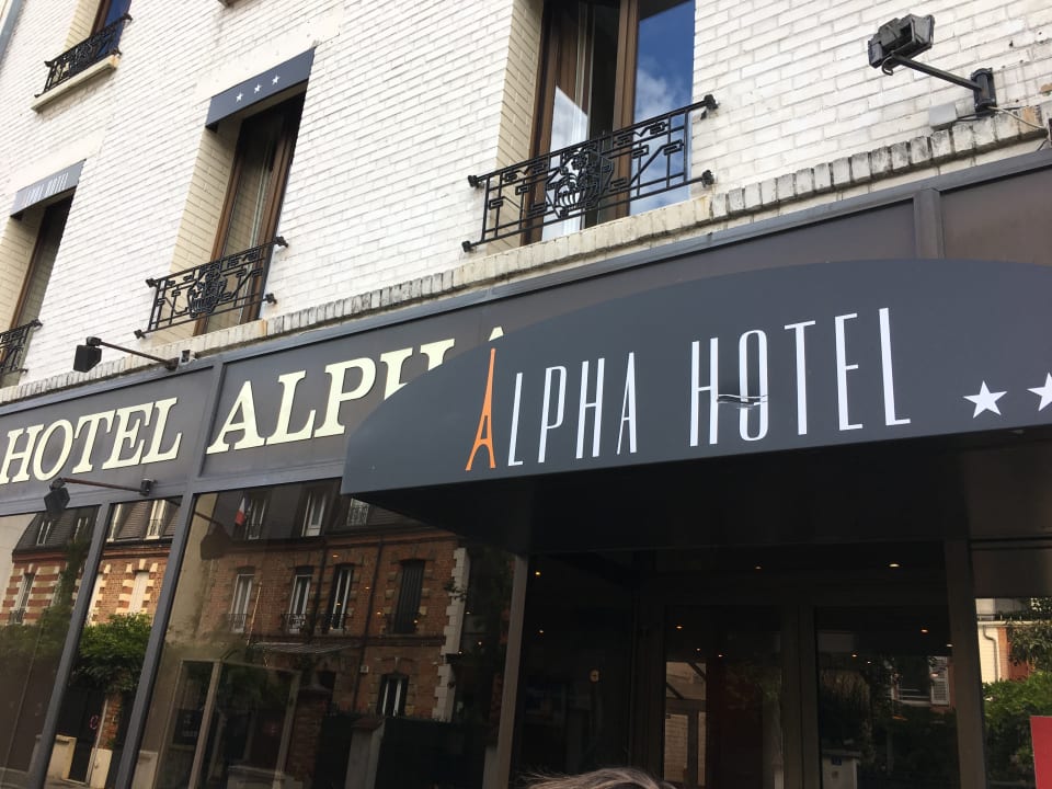 hotel alpha paris tour eiffel by patrick hayat