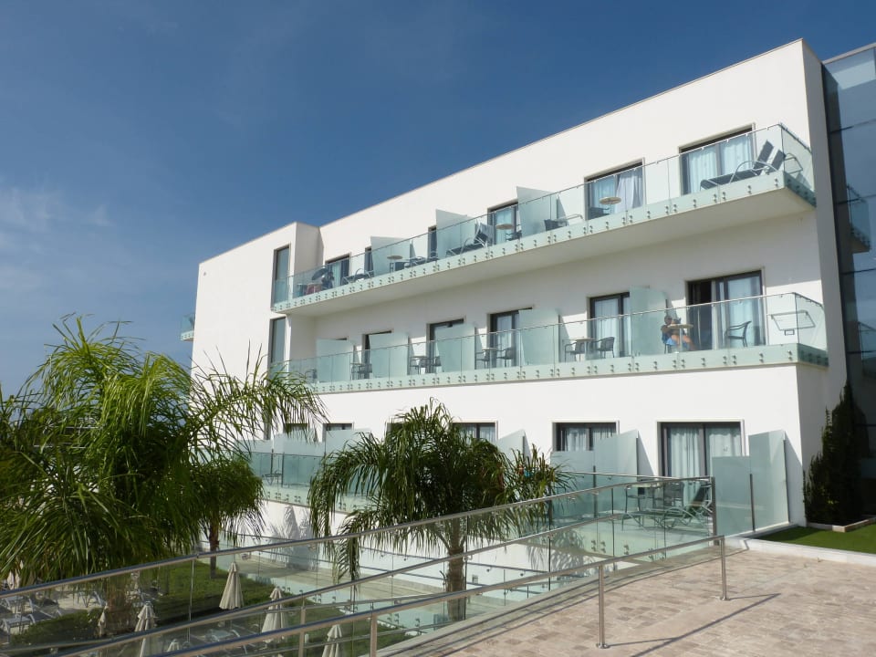 Gebäude mit Familienzimmern Hipotels Gran Conil Hotel