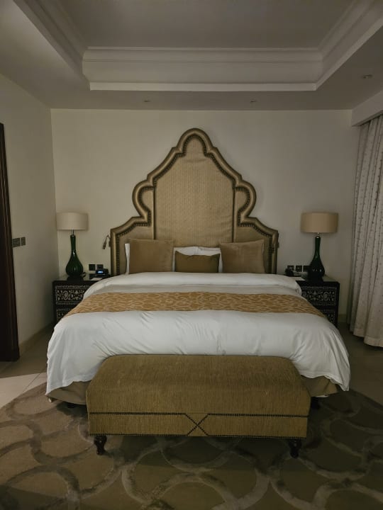 Zimmer Ajman Saray, a Luxury Collection Resort