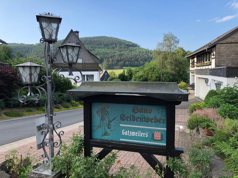 Außenansicht Pension Haus Seidenweber