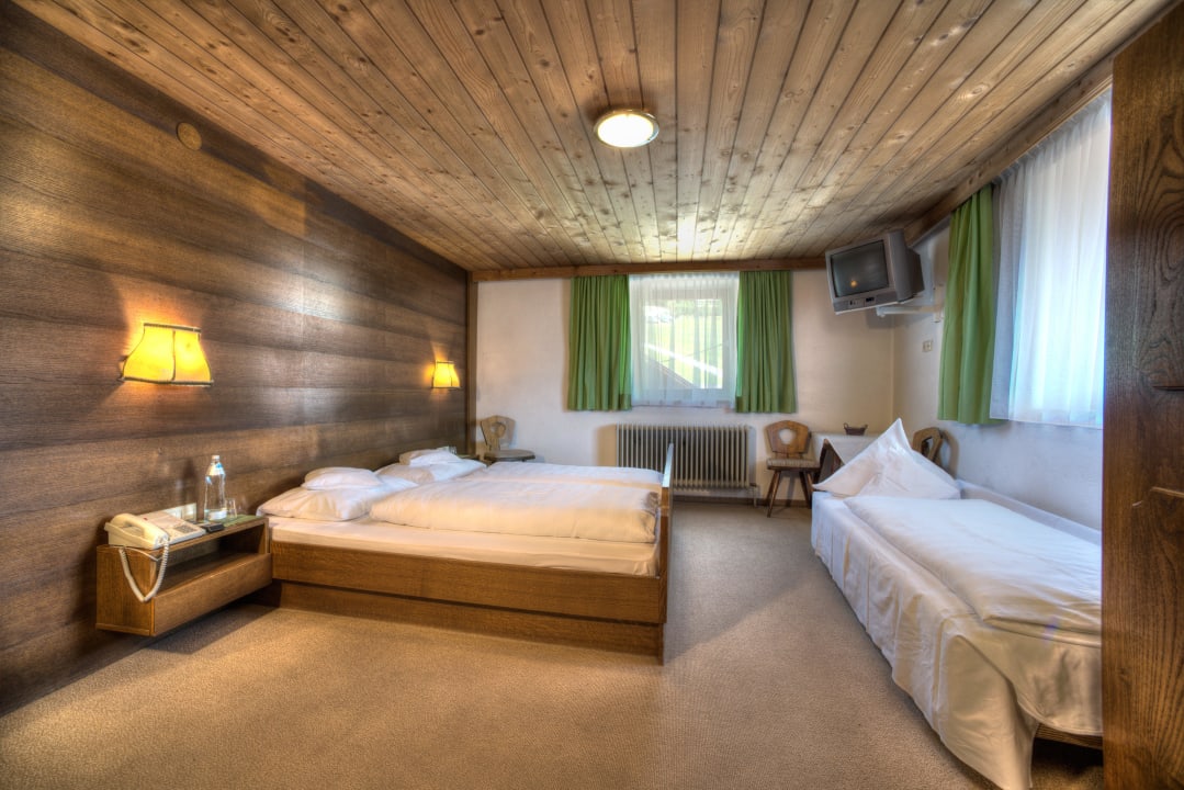 Doppelzimmer mit Zustellbett Hotel Bärenwirth