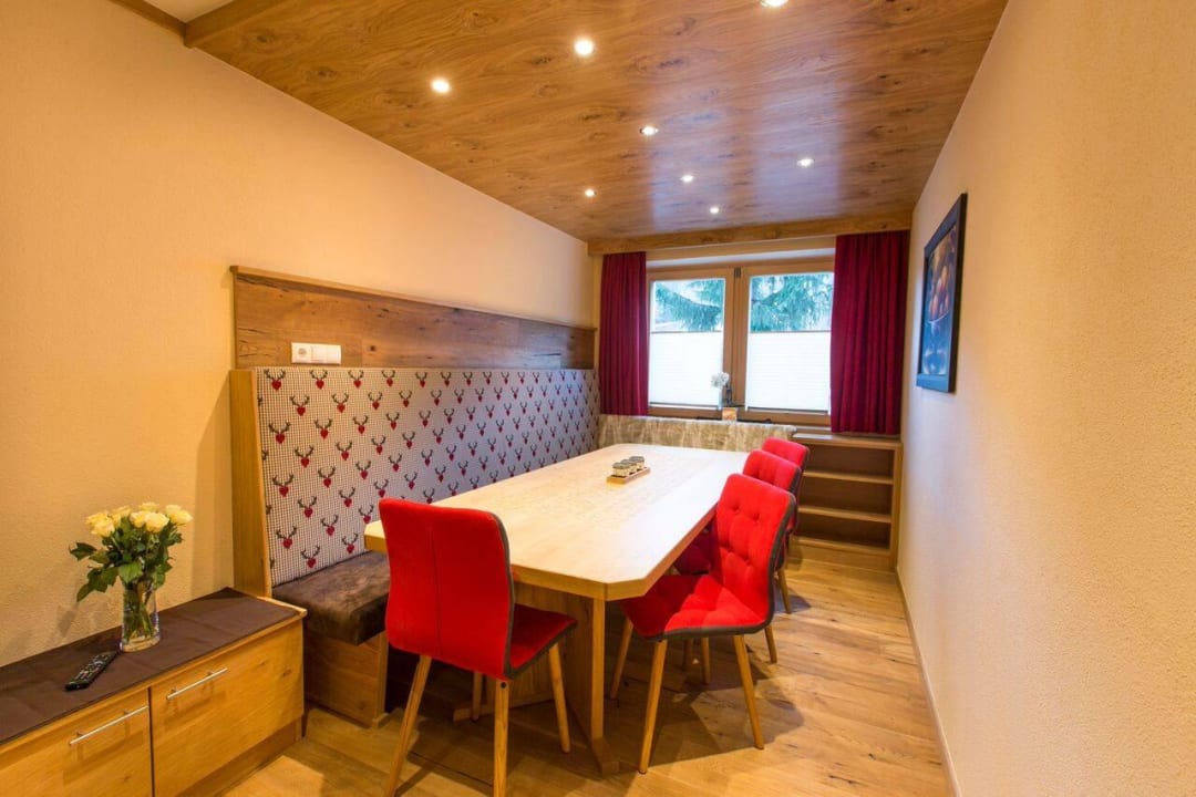 Wohnung 1 Hotel Garni Plojen