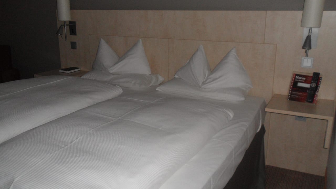 Zimmer 309 - Park Inn, HH Select Hotel Hamburg Nord