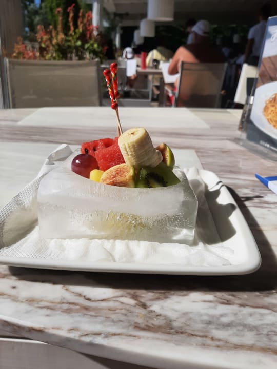 Gastro Rubi Platinum Spa Resort & Suites