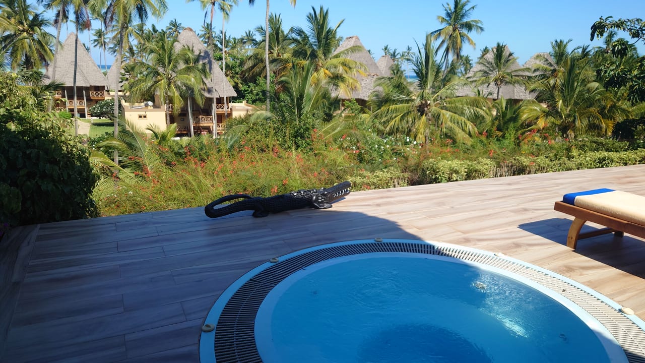 Pool Neptune Pwani Beach Resort & Spa