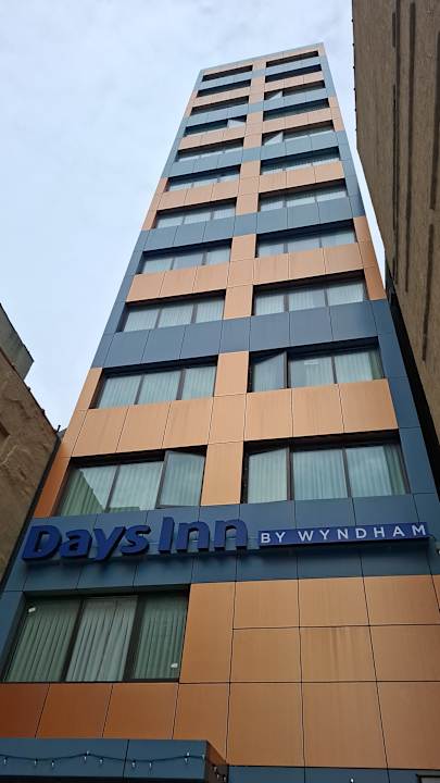 Außenansicht Days Inn by Wyndham New York Chinatown