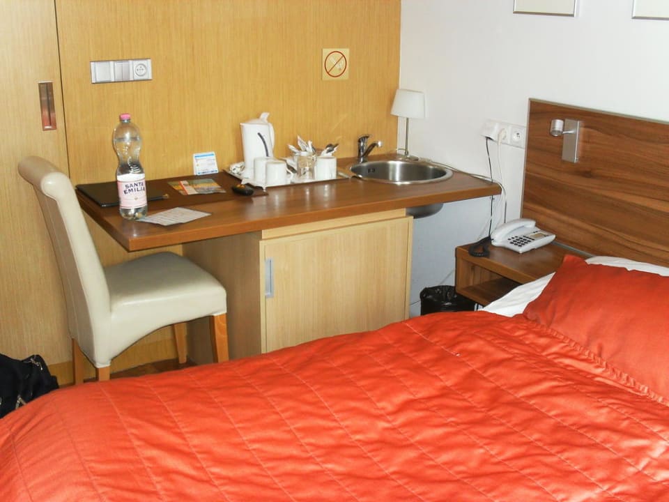 Zimmer  Hotel Monastery