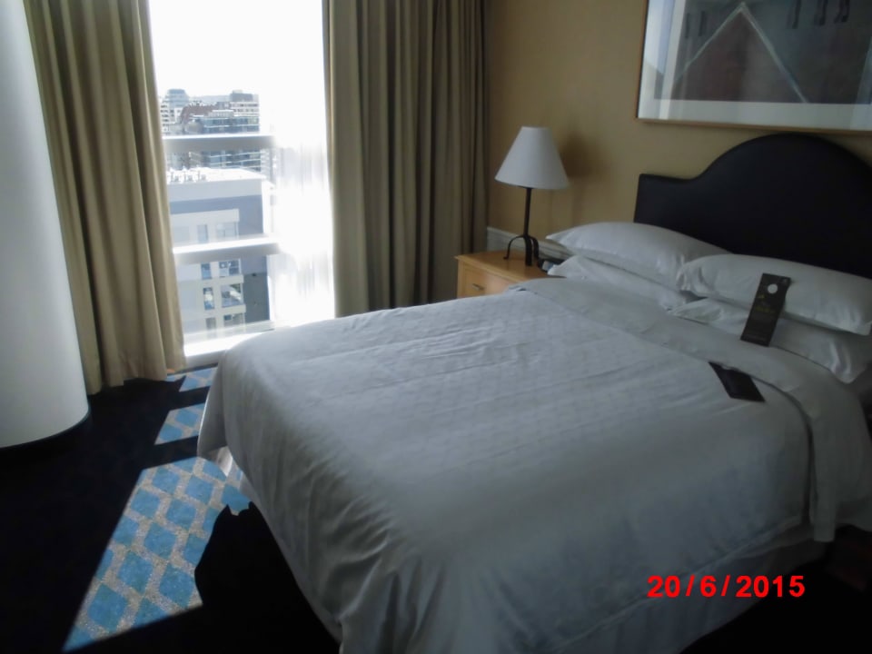 Bett Hotel Sheraton Vancouver Wall Center