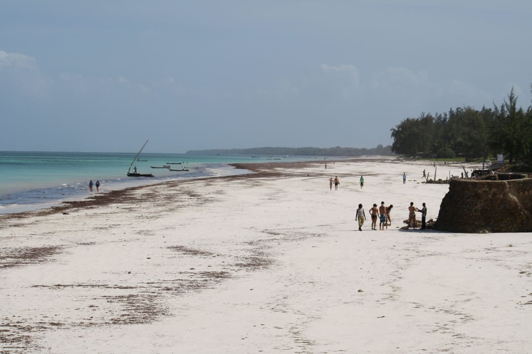 Bei Ebbe nach rechts Neptune Village Beach Resort & Spa