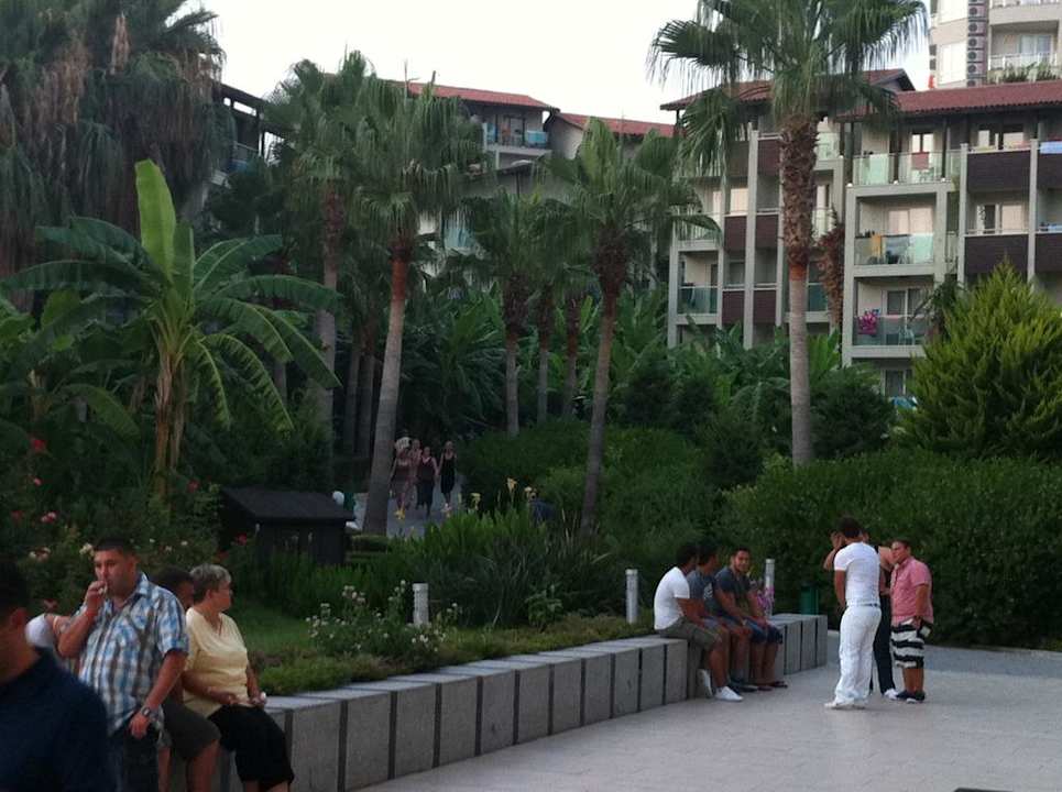 Vor dem Haus 9 Sealife Buket Resort & Beach