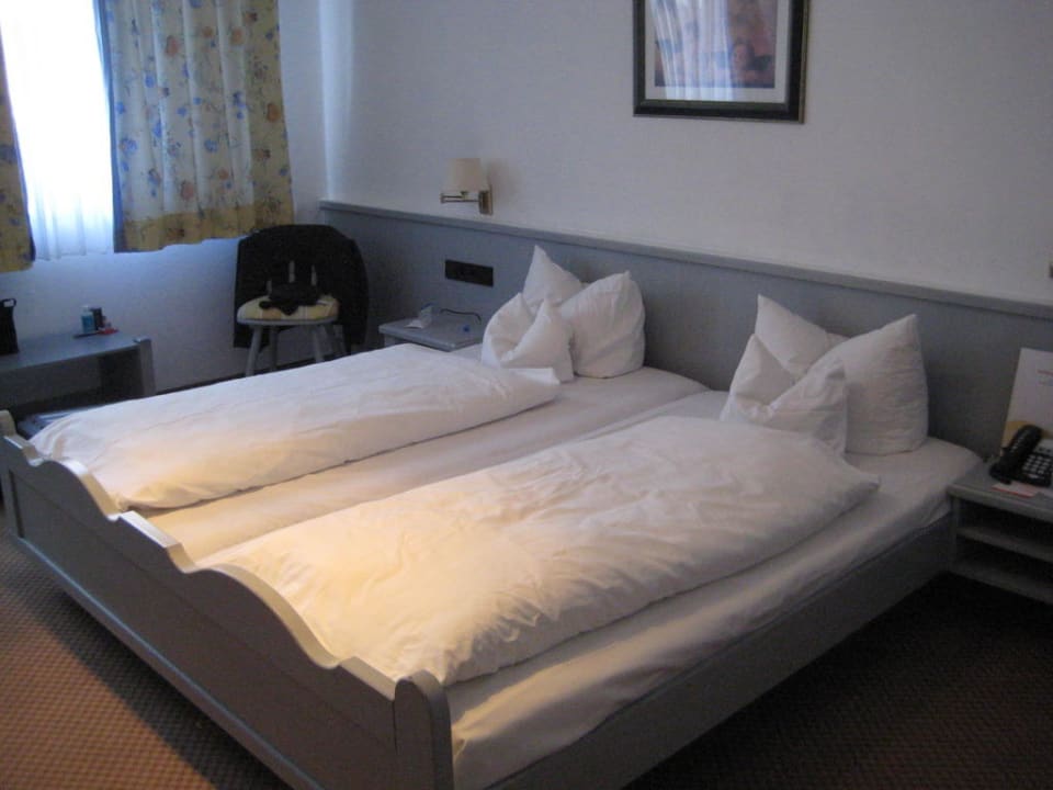 Unser Zimmer Flair Hotel Vier Jahreszeiten