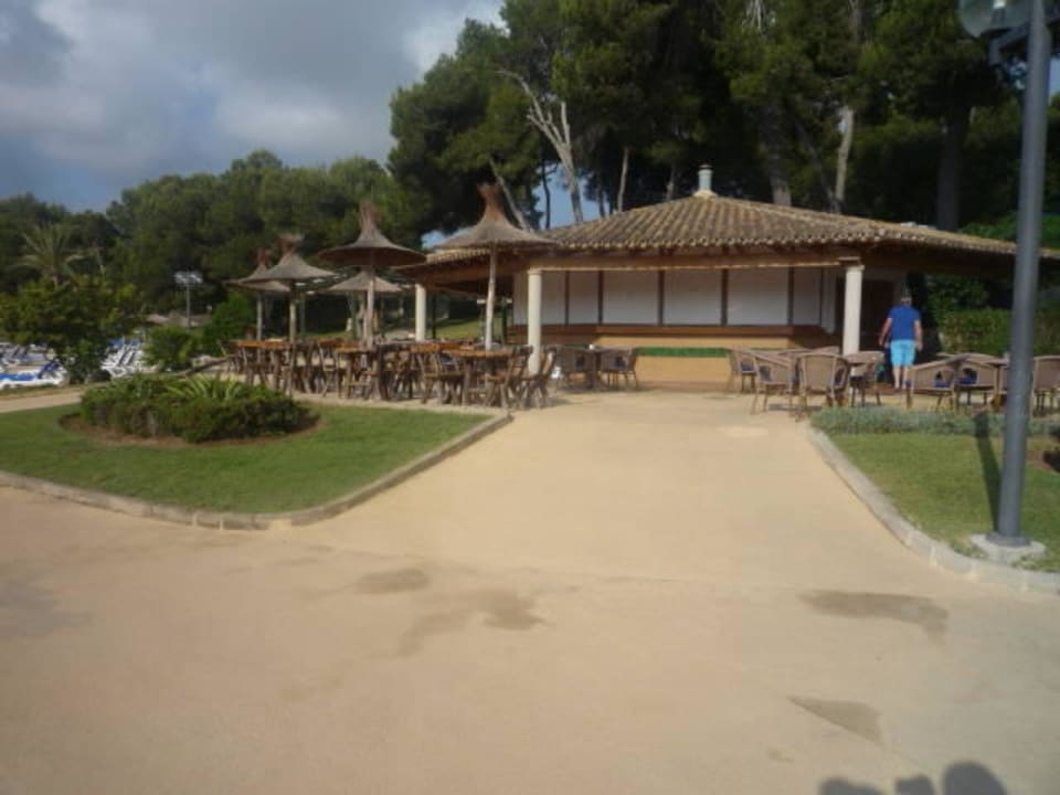 Poolbar, öffnet um 10:00Uhr Hotel Exagon Park