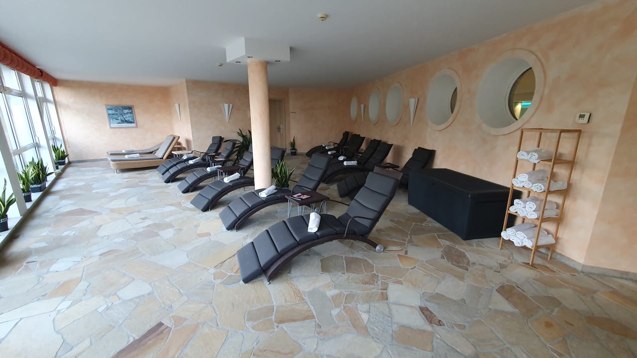 Pool Strandhotel Seerose