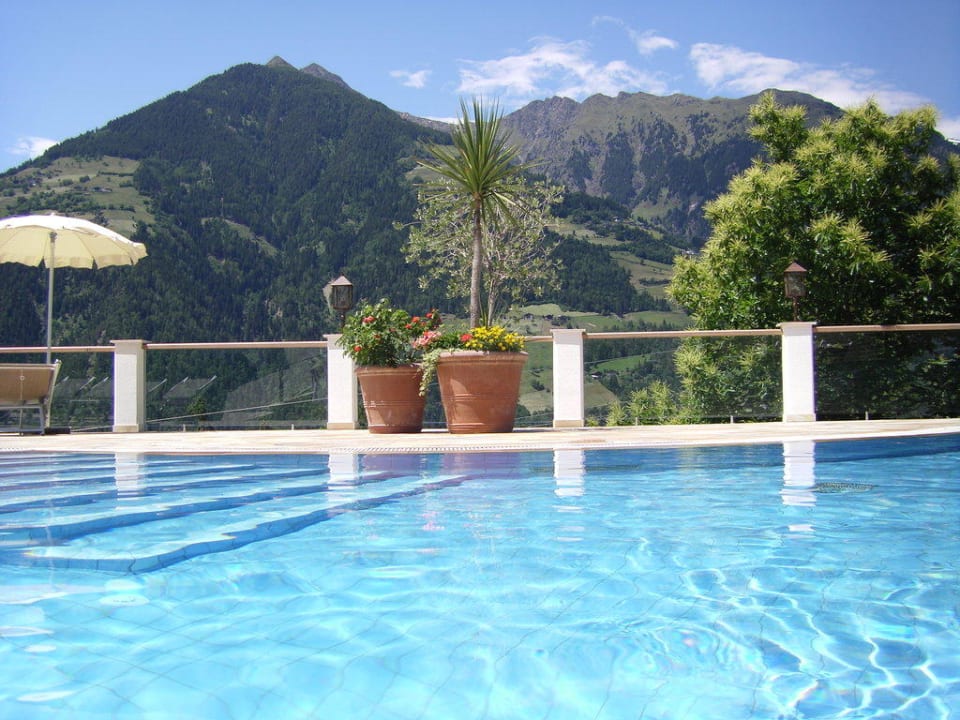 Pool & Berge Hotel Panorama