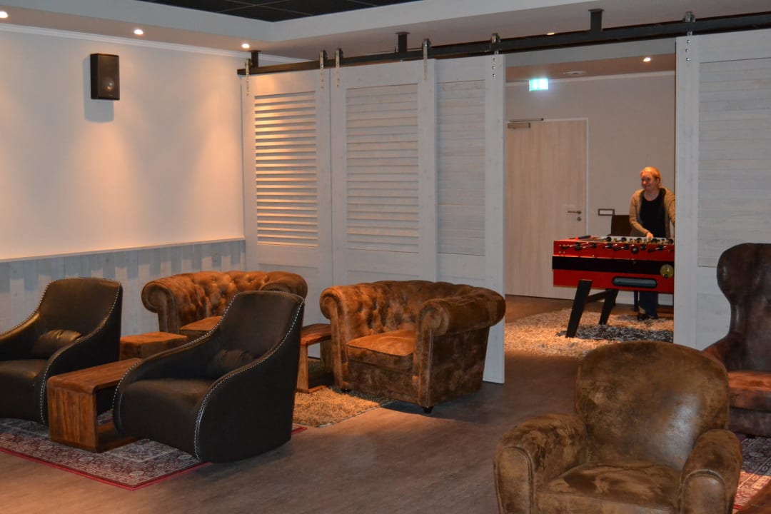 Das Spielzimmer (mit Kicker, Flipper und XBox) Beach Motel St. Peter-Ording