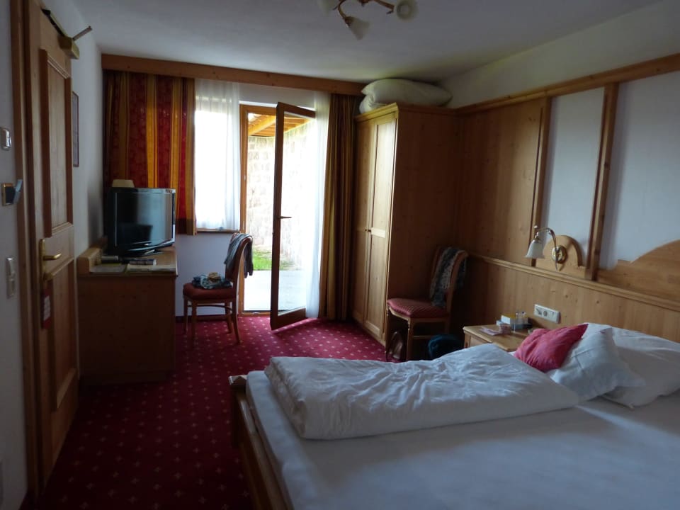 Blick zur Terrasse Hotel Roßlaufhof