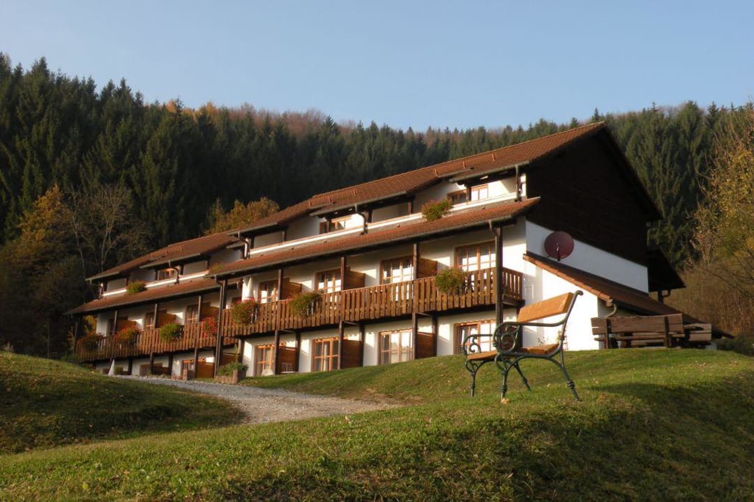 Wohngebäude Panoramahotel Fohlenhof