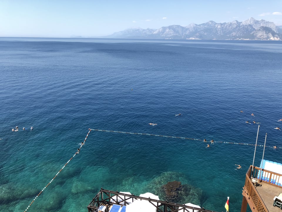 Strand Ramada Plaza by Wyndham Antalya