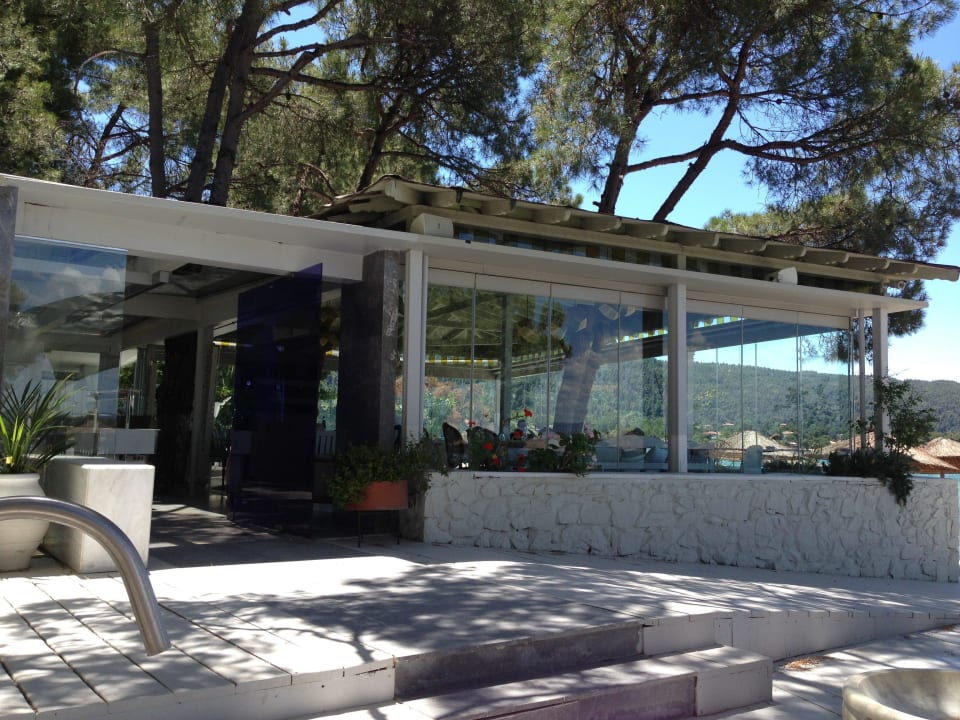 Restaurant Ekies All Senses Resort, a Member of Design Hotels